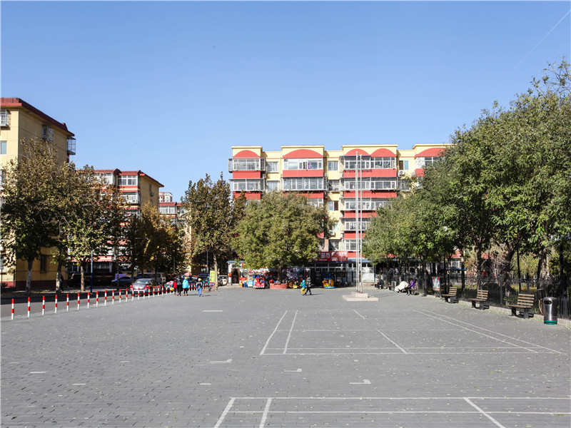 西潞苑小区51号521