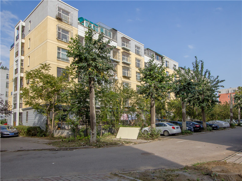 龙腾苑六区35号楼4单元301