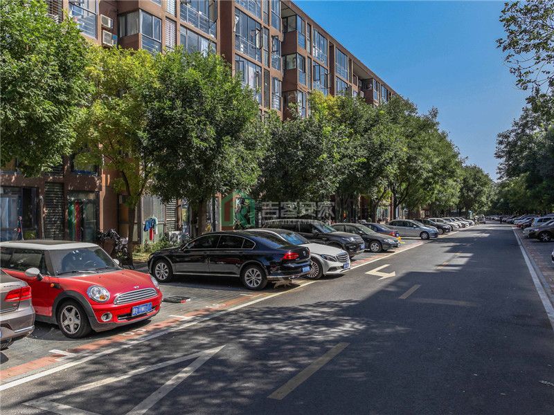 ac32cbd3-cfa4-4354-976d-b7bed78f1bd5