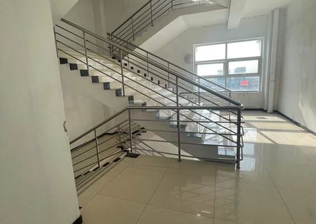 双桥万达广场 8层（使用权）