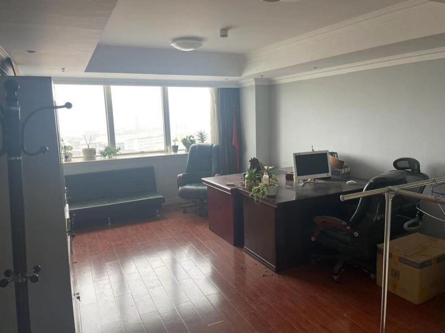 光耀东方峰会2-1011室