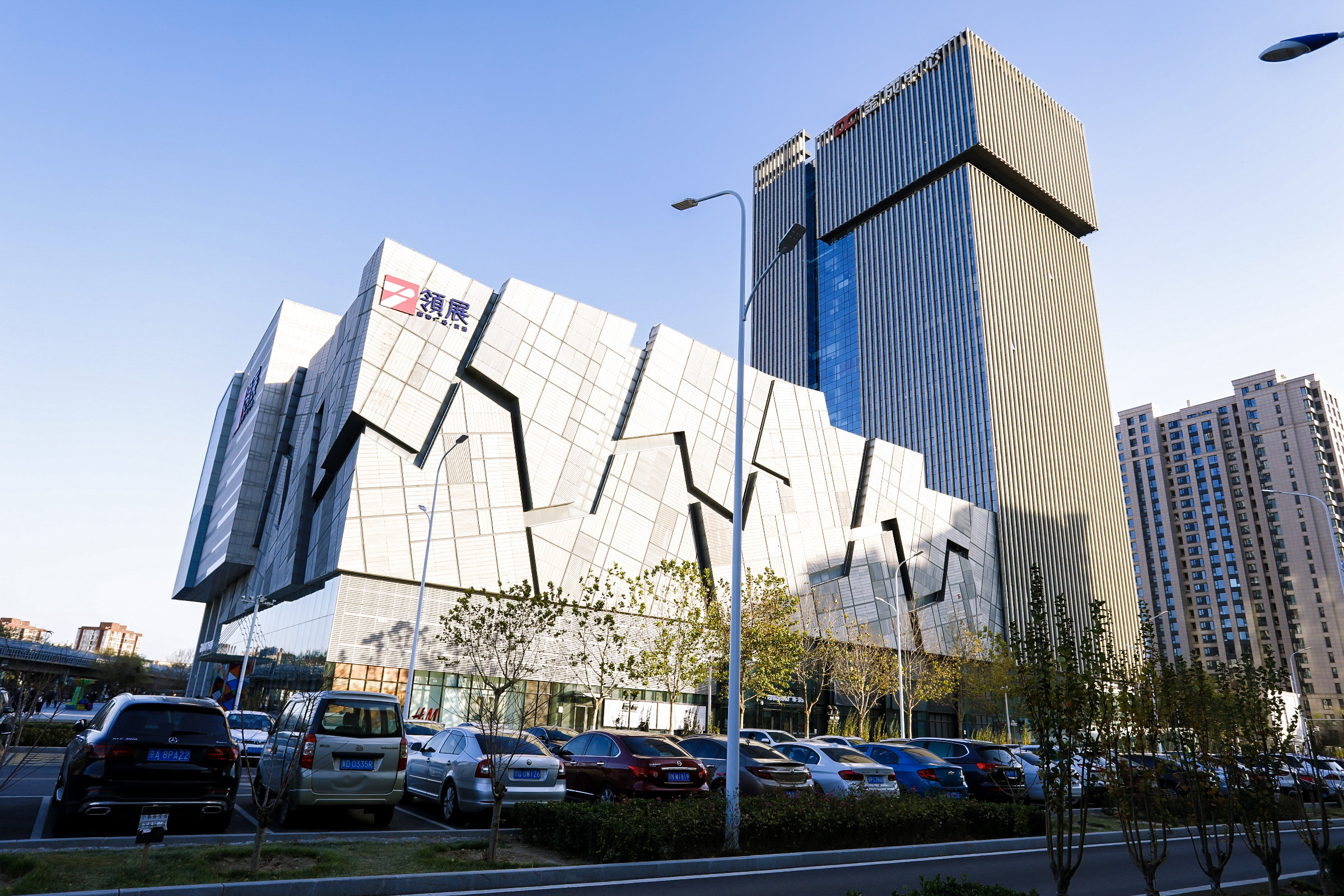 京通罗斯福广场1805室