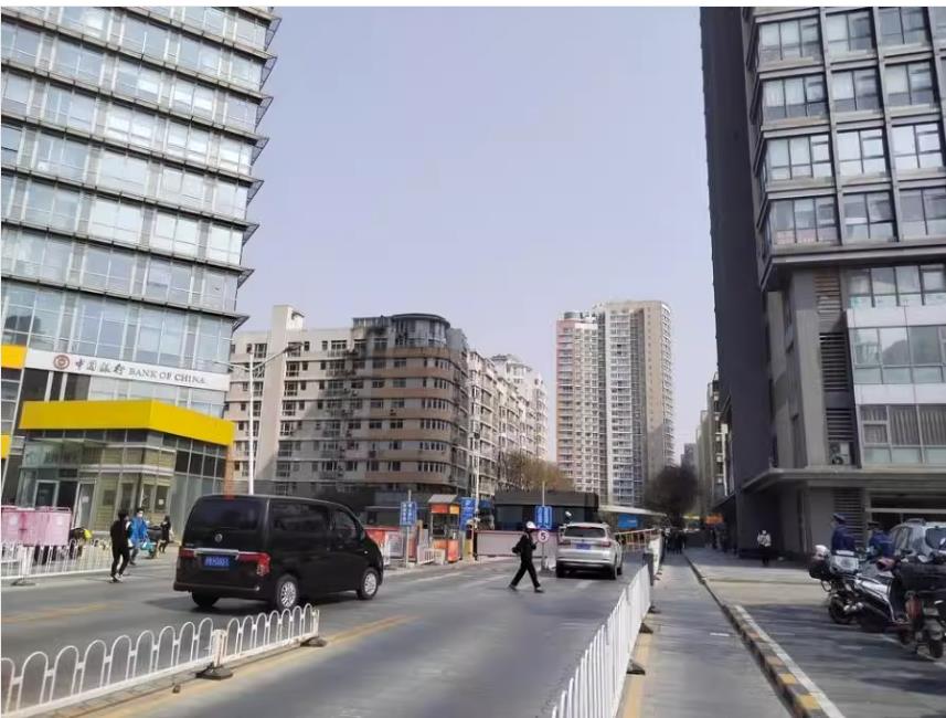 远洋商务61号楼2001室