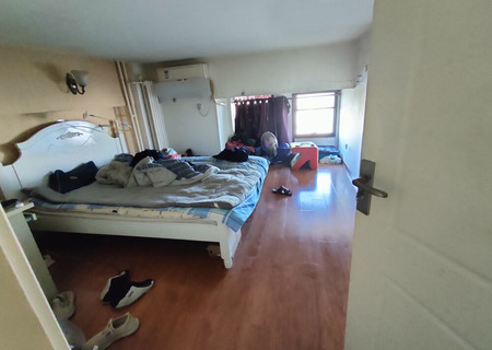 宏远航城广场7号楼517、519室