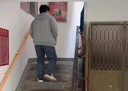 北礼士路商科院小区103号楼210室