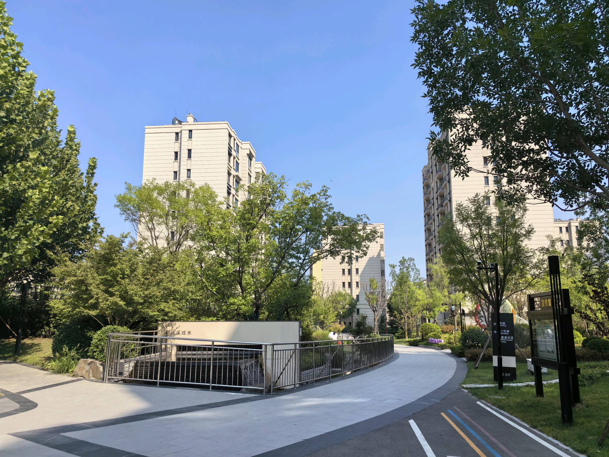 合景昕悦府10号楼1单元301室