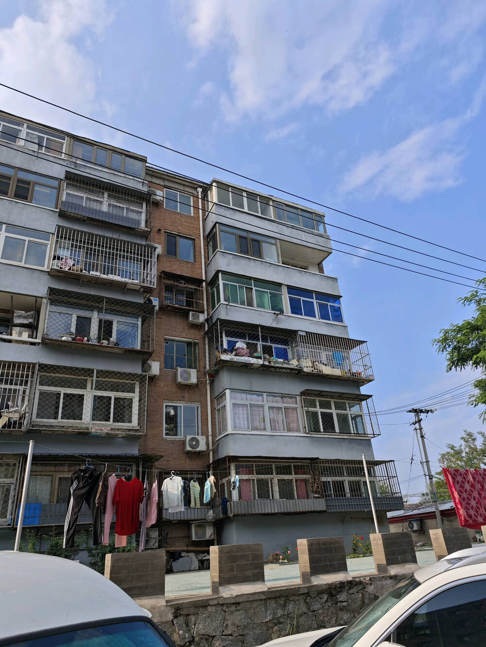 向阳峪二区6号楼1单元501室