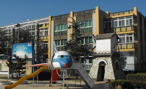 新华联锦园15号楼452室