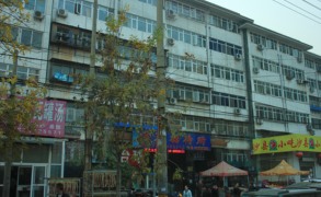 西果园小区1号楼942室