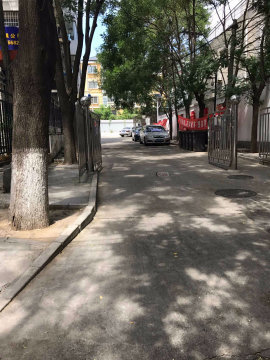 后横街小区18号楼1单元602室