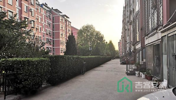 腾龙家园二区1号楼2单元601号