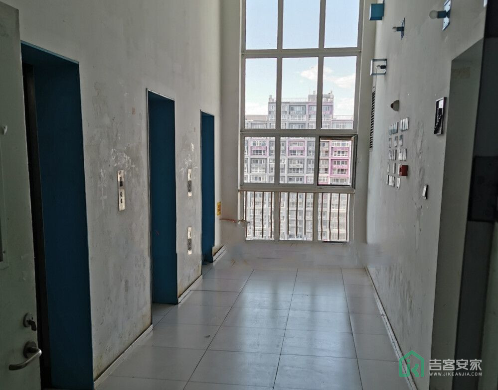 中弘北京像素4号楼13层1327号