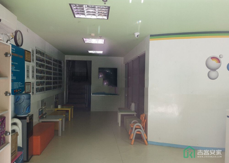 地材宿舍1号楼2门221