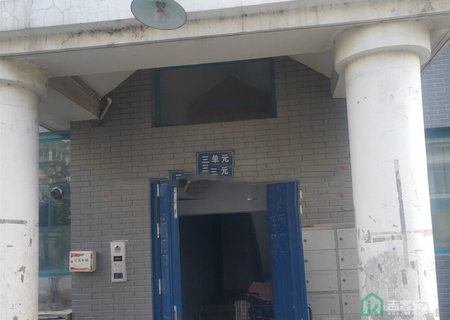 果岭小镇34号楼1单元401号