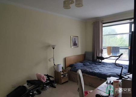 世界名园A区13号楼2单元202