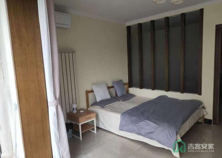 世界名园A区13号楼2单元202