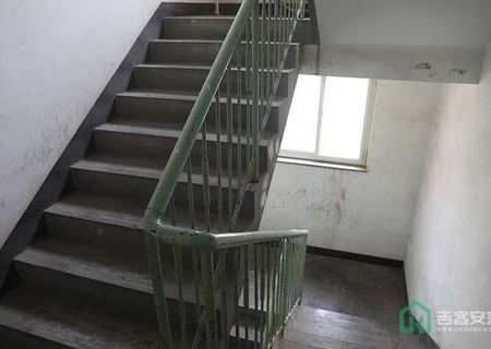 东关南里小区28号楼2单元602号