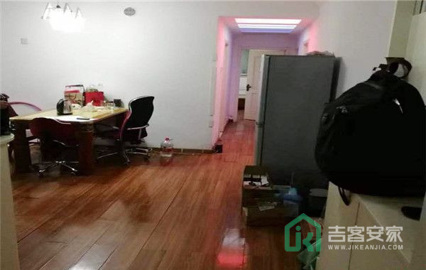 朝阳嘉园（中泰雅轩）108号楼202号