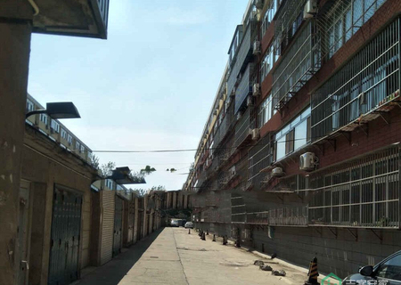 平谷区建设西街18号楼7单元3号（2层）