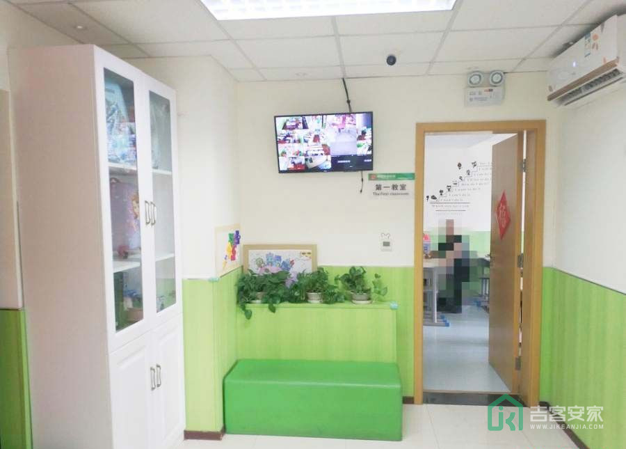 绿地缤纷城2号楼1710、1711