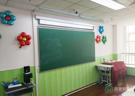 绿地缤纷城2号楼1710、1711