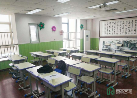 绿地缤纷城2号楼1710、1711