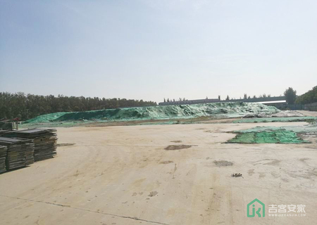 龙塘路李桥段179号院土地