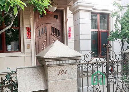 中海九号公馆二区4号楼101号（联排别墅）