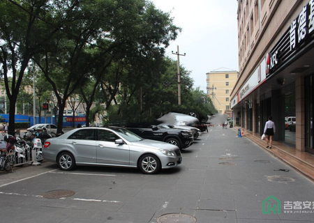 翠微路甲10号1幢508房