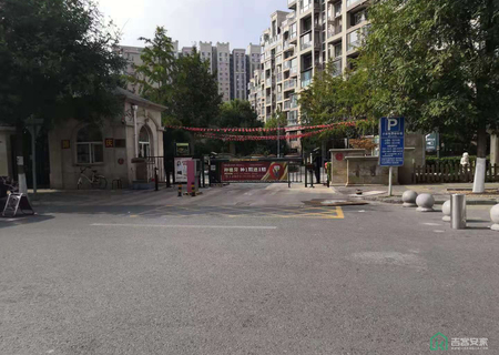 青秀雅苑13号楼1单元701