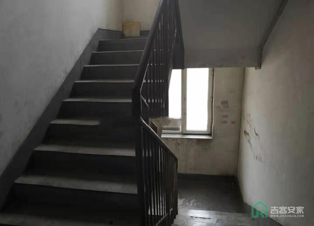 天通苑本六区31号楼2单元401号