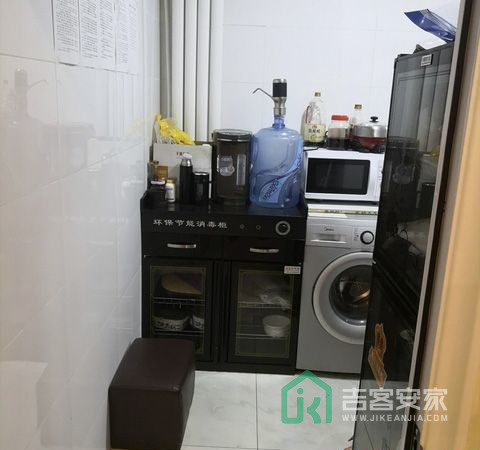 天之骄子4号楼0110号商铺