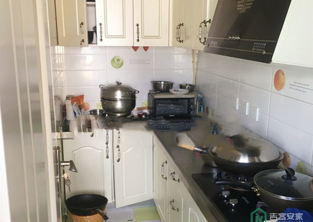 西山洋房4号楼418号( LOFT)