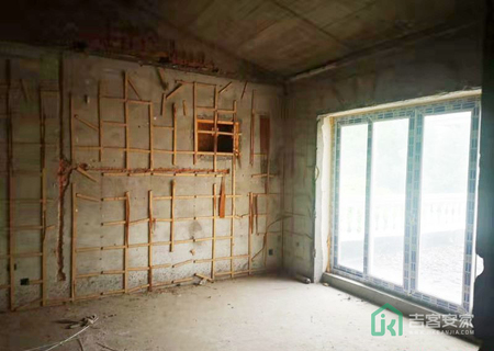 绿茵花园23号1至2层（别墅）