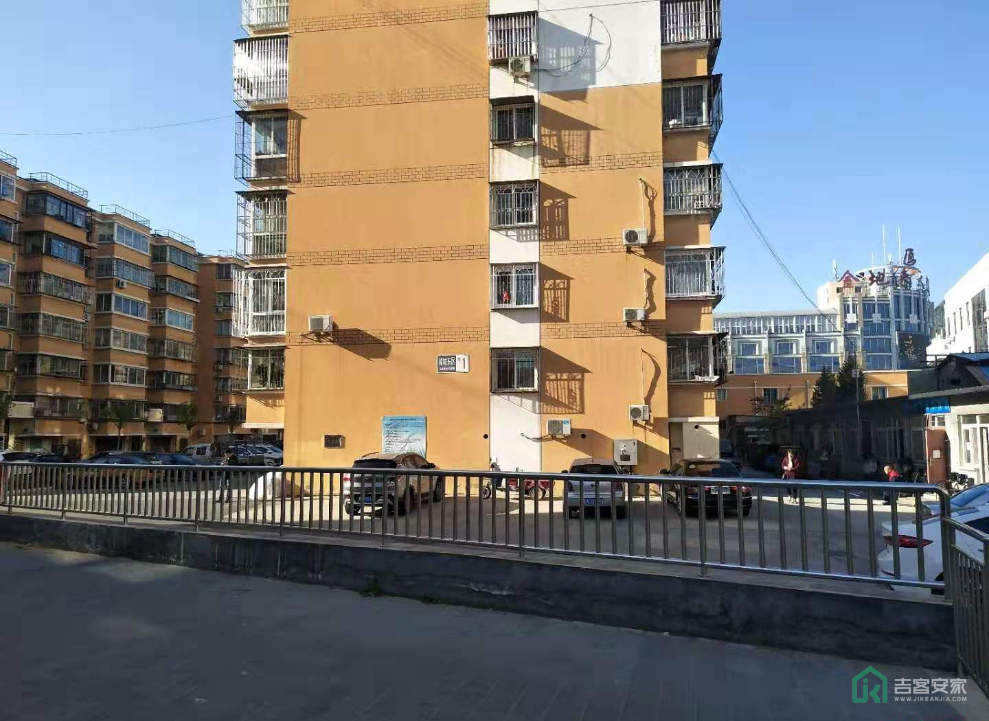 檀城东区甲1号楼4单元501号