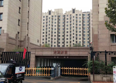 龙湖滟澜新宸小区9号楼2单元101室