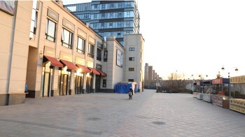 领峰商业中心、裕景商业楼2层209