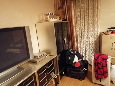 万国城MOMA12号楼2202号