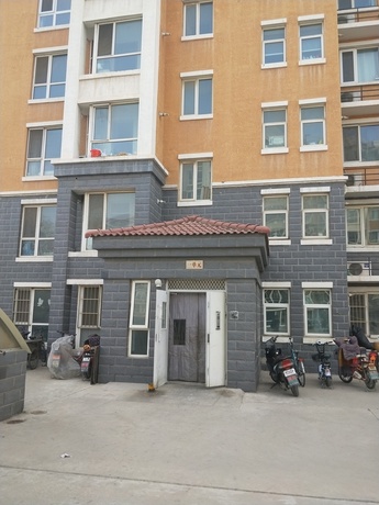 期颐百年18号楼1单元701号     