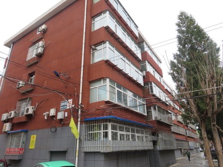 平谷 滨河小区25号楼4单元201号