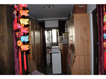 灵境小区3号3门201室