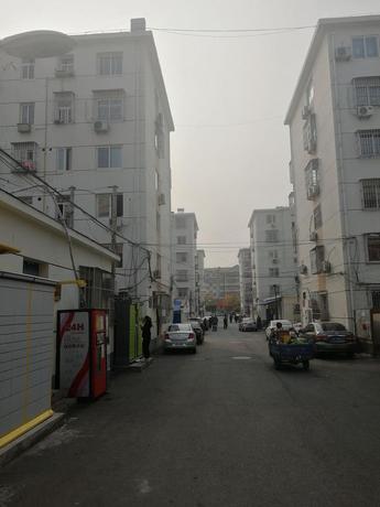 果园西里甲区5号楼1单元402室