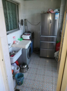 果园新里南区4号楼9单元501室