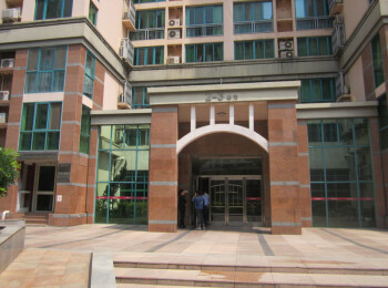 冠城北园3号楼2单元04E（送车位）