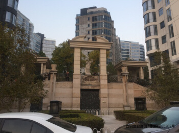 西钓鱼台嘉园7号楼4单元202号（复式）