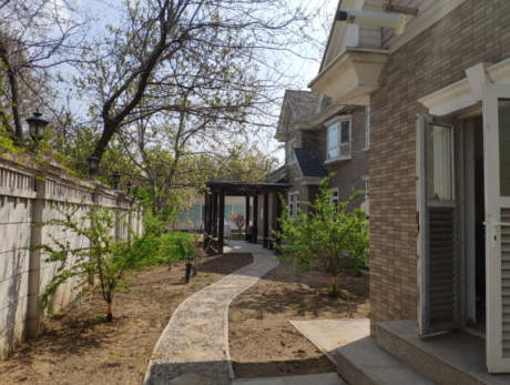 碧水庄园三期45-12号1-3层（独栋别墅）