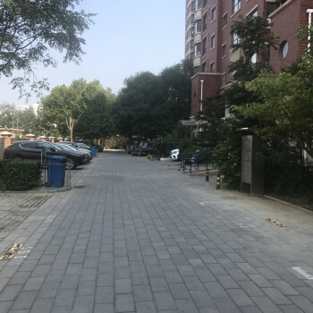 中海城香克林2号楼3单元1001号（带露台）